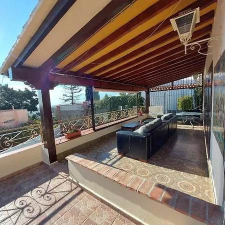 Con Piscina Privada Holiday home